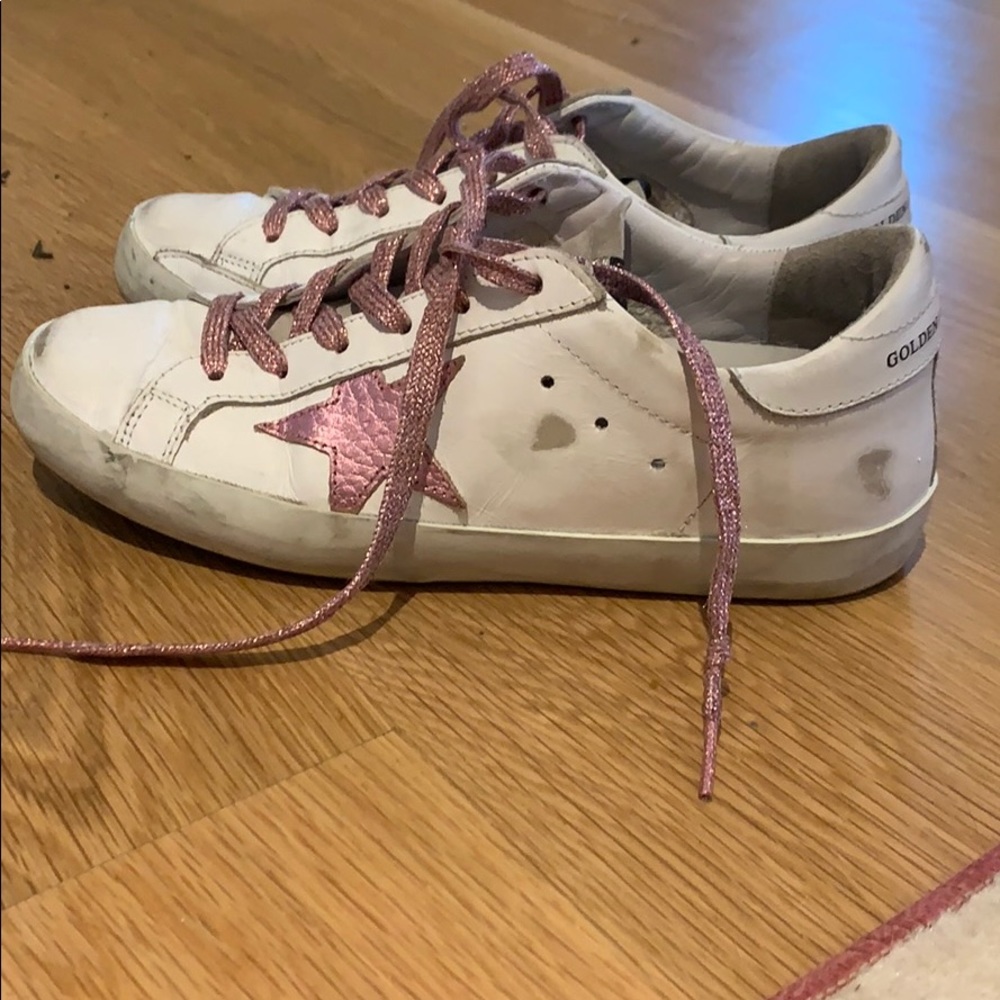 Golden Goose Superstars